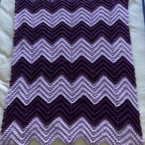 Baby Layette Set Plum & Lilac Hand Crochet NEW - Picture 2 of 9